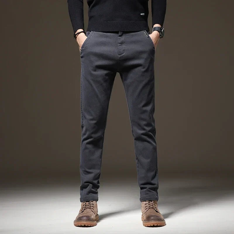 Jeans Bravon – Versatilidad, Resistencia y Estilo para el Hombre Moderno